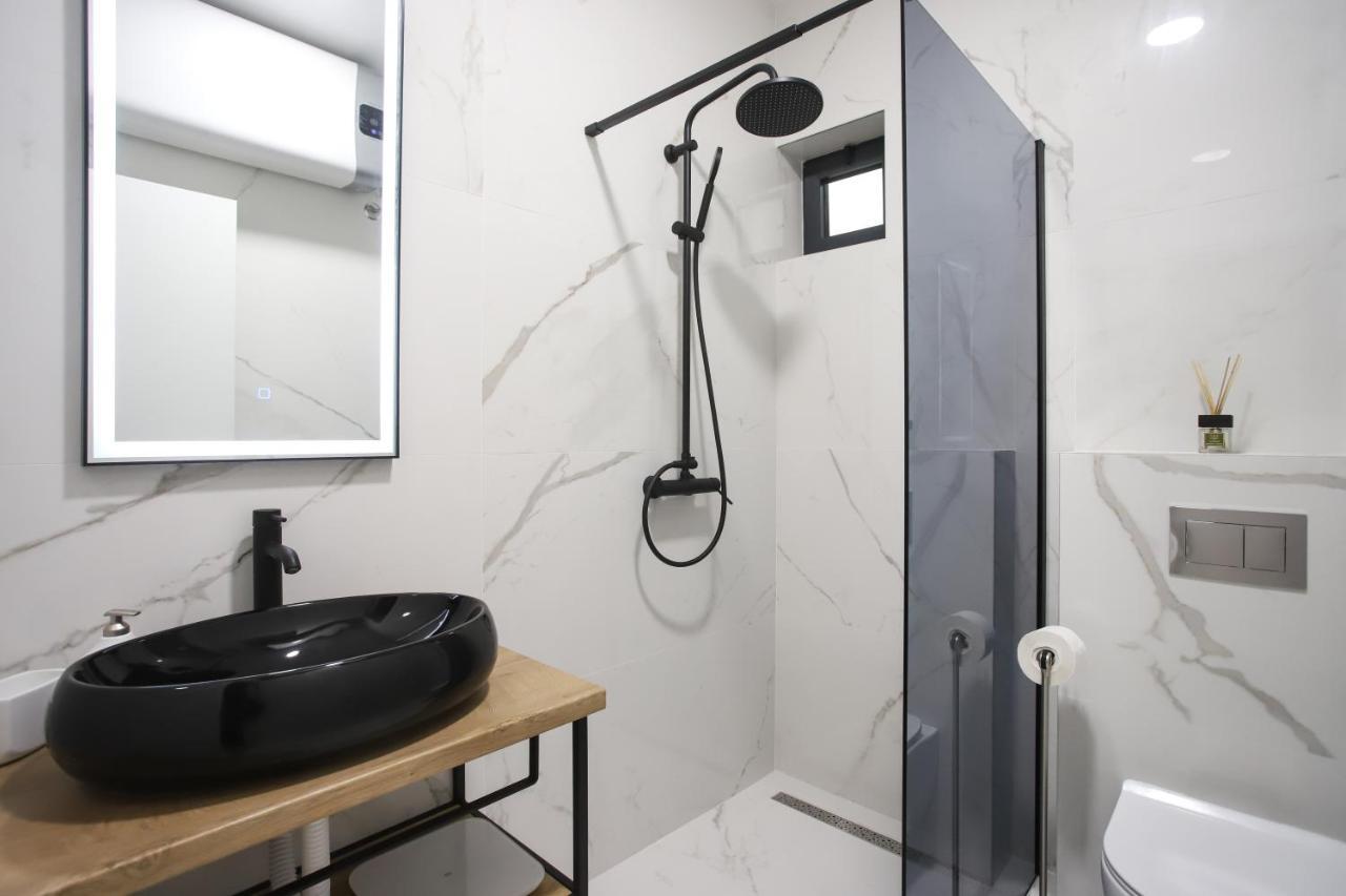 New&Luxury Apartment With An Outstanding View - Bombii Blue ดูบรอฟนิก ภายนอก รูปภาพ